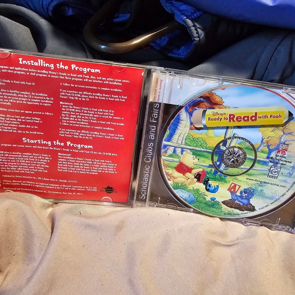 Disney Learning Ready to Read with Pooh PC CD-ROM Windows Mac Scholastic 1997